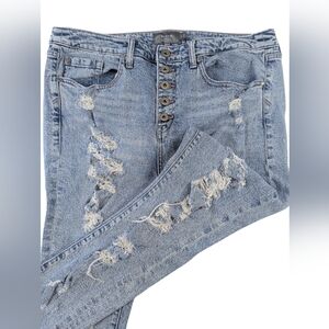 Torrid Ultra Distressed Jeans (12 Short)